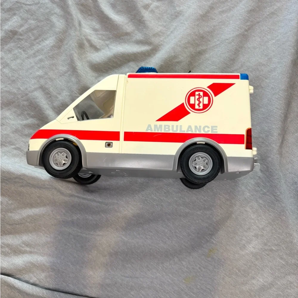 Vintage y2k 2004 Playmobil 4221 Ambulance‎ Geobra Brandstatter